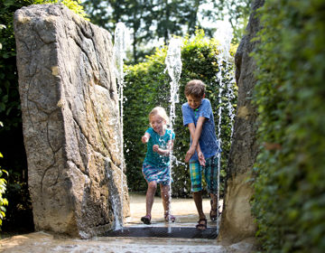Drielandenpunt doolhof kinderen fonteinen