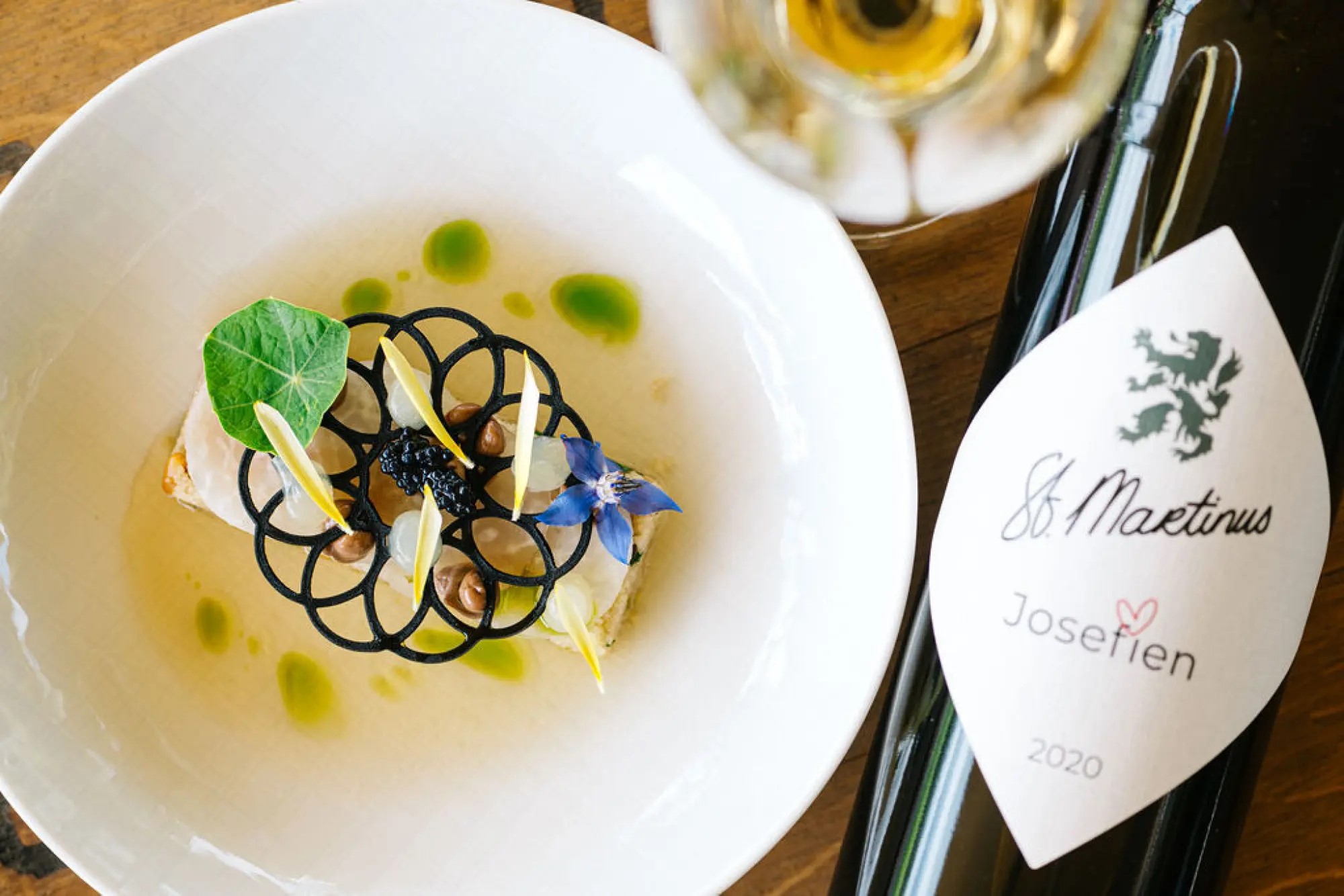 LÖSS Prestige Dinners X Château Neercanne