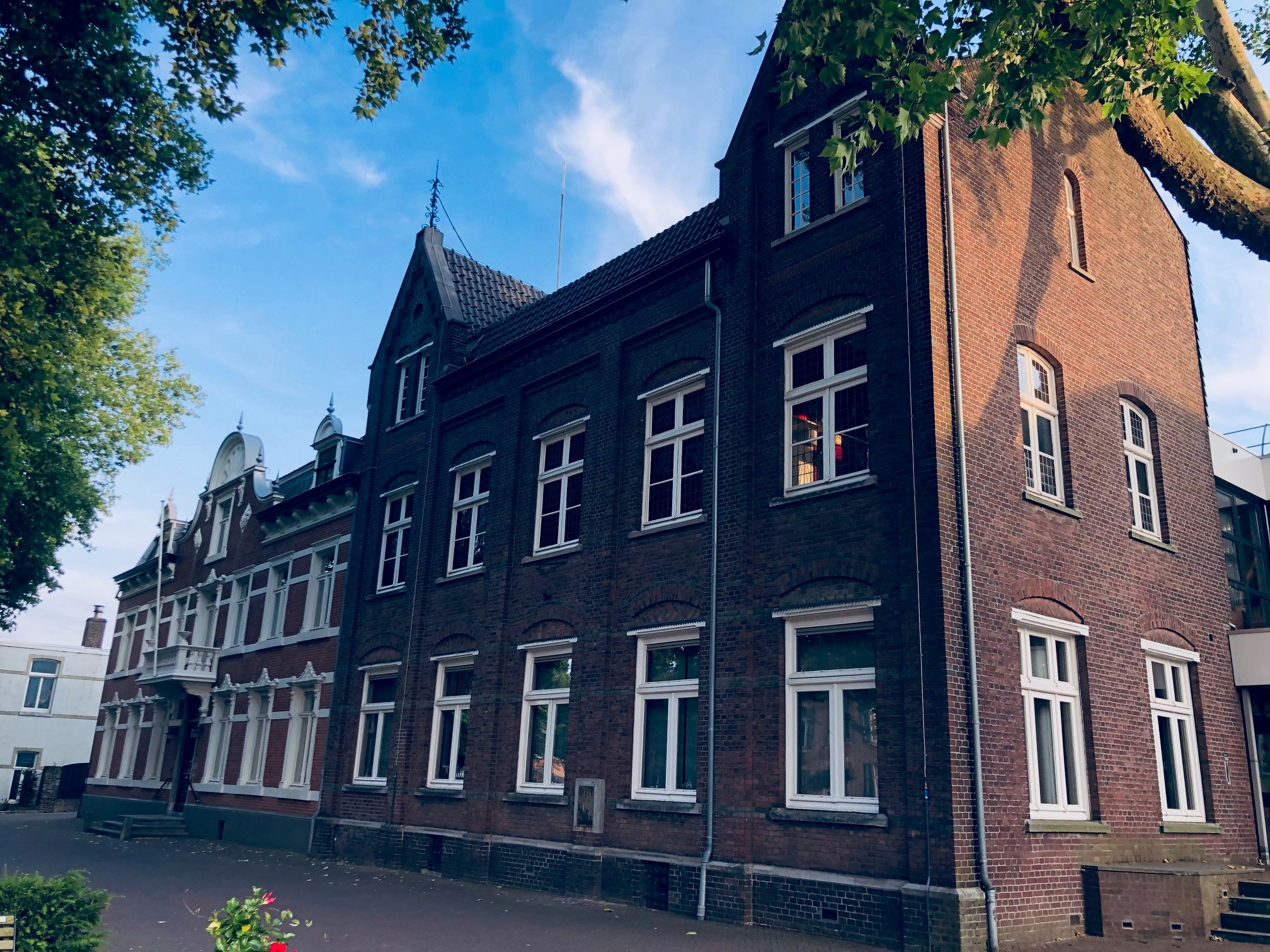 Kunstenaarsexpositie – Stichting Zinnebeelden