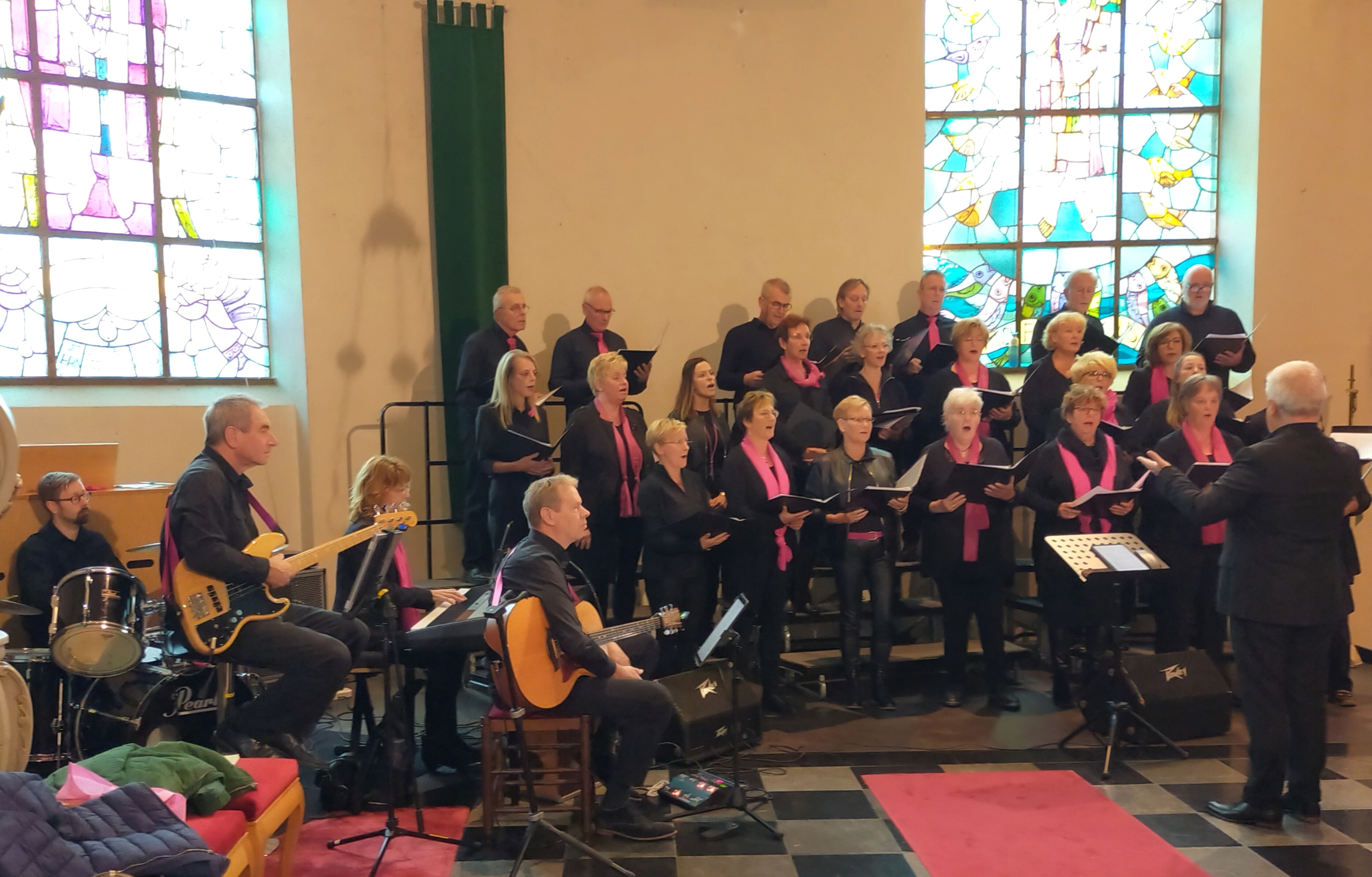 Swing into Spring (drie koren in concert)