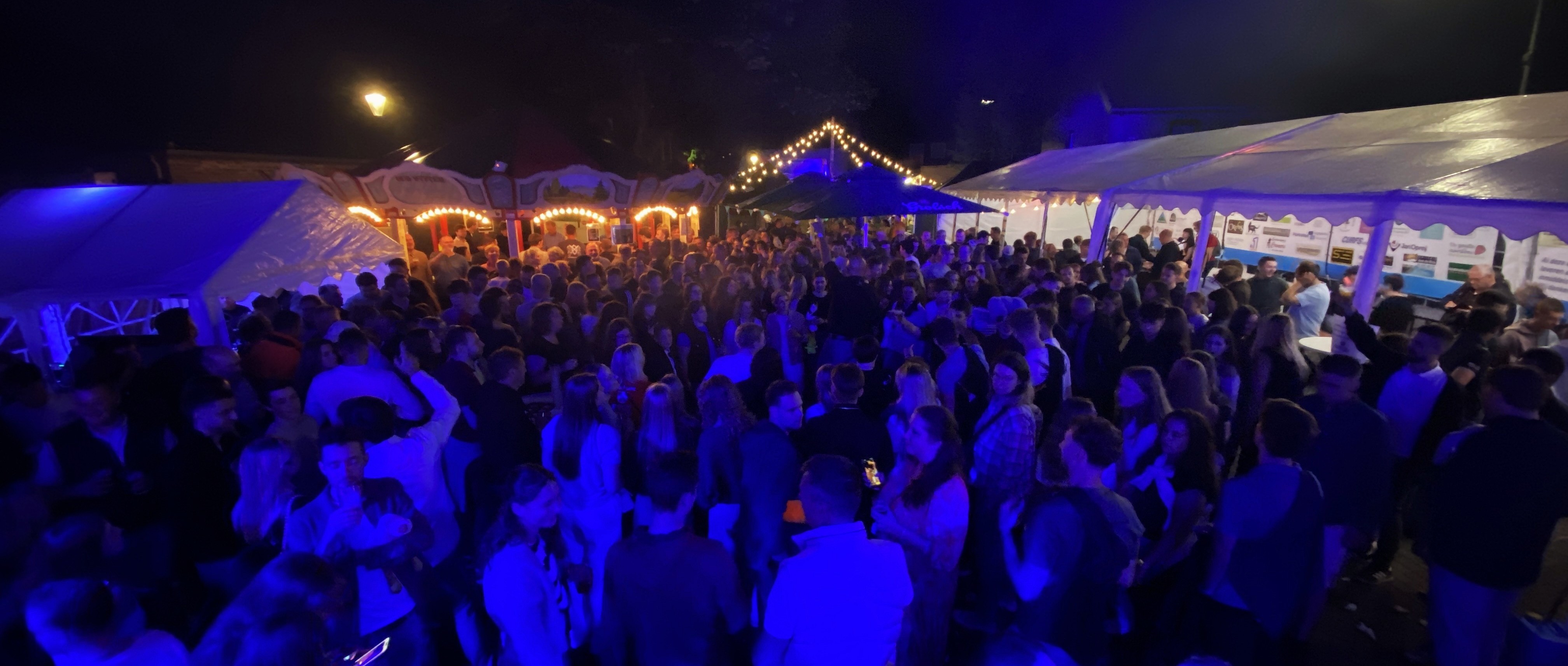 Kirmes Schlennich
